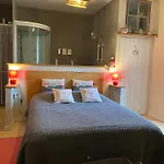 Logis De Riparfonds 3* Bressuire