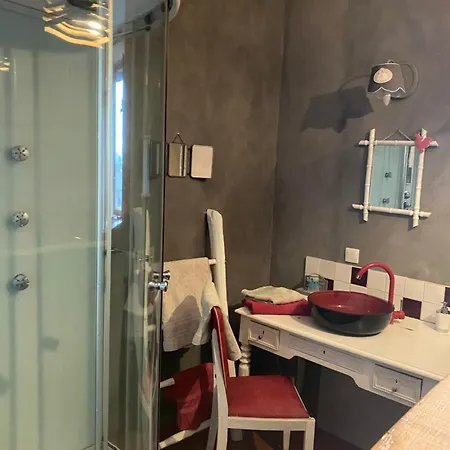 Logis De Riparfonds 3*