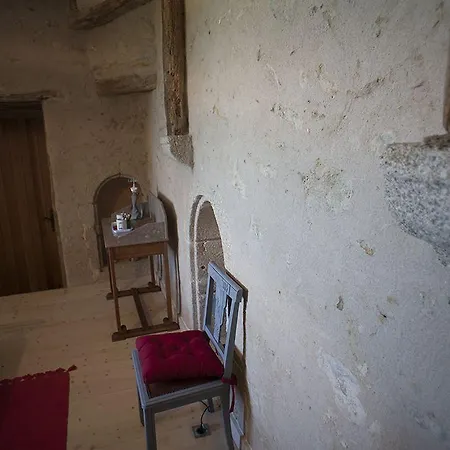 Logis De Riparfonds 3* ברסויר
