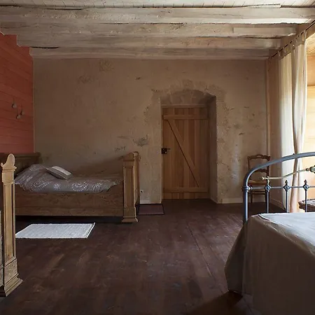 Logis De Riparfonds Nocleg ze śniadaniem