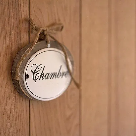 Logis De Riparfonds 3*