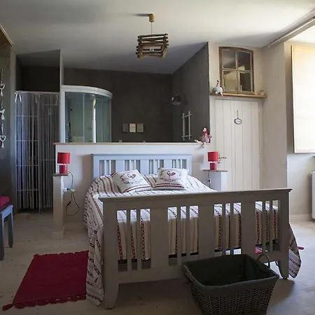 Logis De Riparfonds Nocleg ze śniadaniem 3*