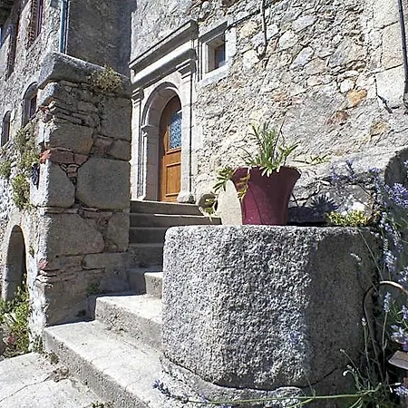 Logis De Riparfonds Nocleg ze śniadaniem