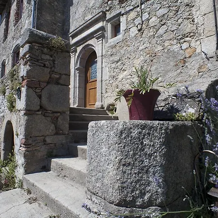 Bed and breakfast Logis De Riparfonds Bressuire